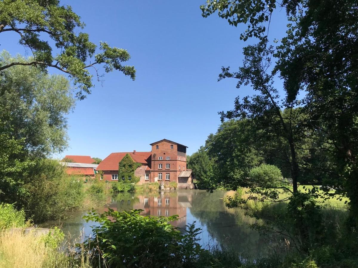 Landhaus Viezer Muehle Екстериор снимка